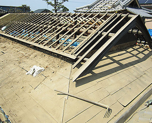 A邸本宅瓦葺き替え工事
