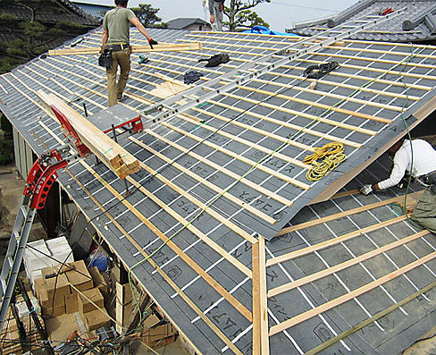 A邸本宅瓦葺き替え工事