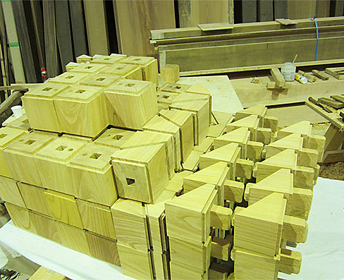 斗・束鉋仕上げ